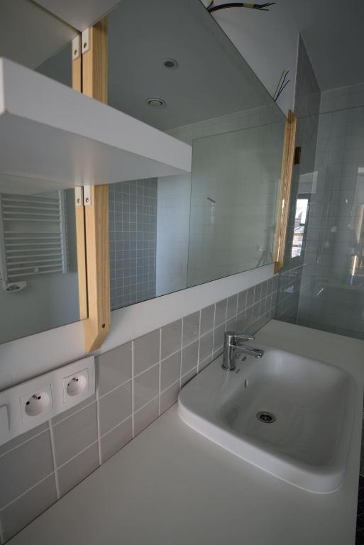 Hôtel Belvue - Resim 14