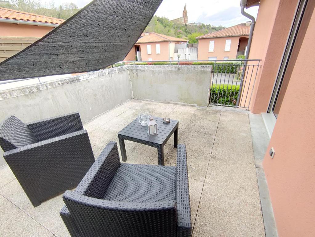 Fotografia z galérie ubytovania Le cosy Eurocentre ► Terrasse ► Parking ► WiFi ► 24/24 v destinácii Castelnau-dʼEstrétefonds
