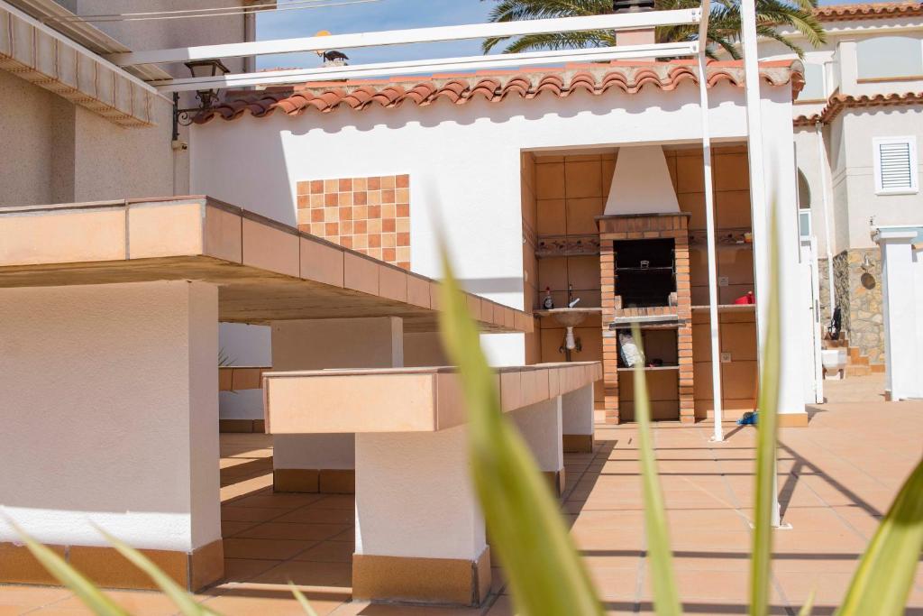 La Palmera, LAmpolla – Precios actualizados 2023