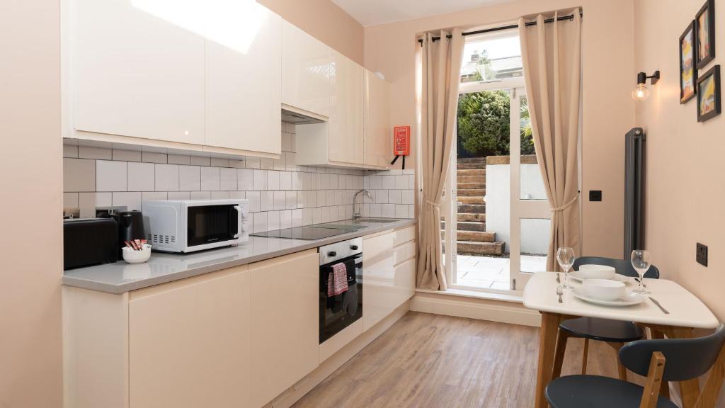 Lamington Apartments - Hammersmith - 