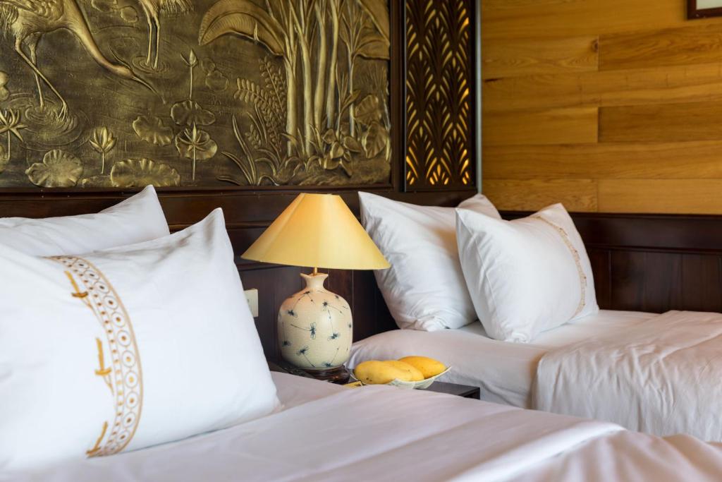 V'Spirit Cruise - 10