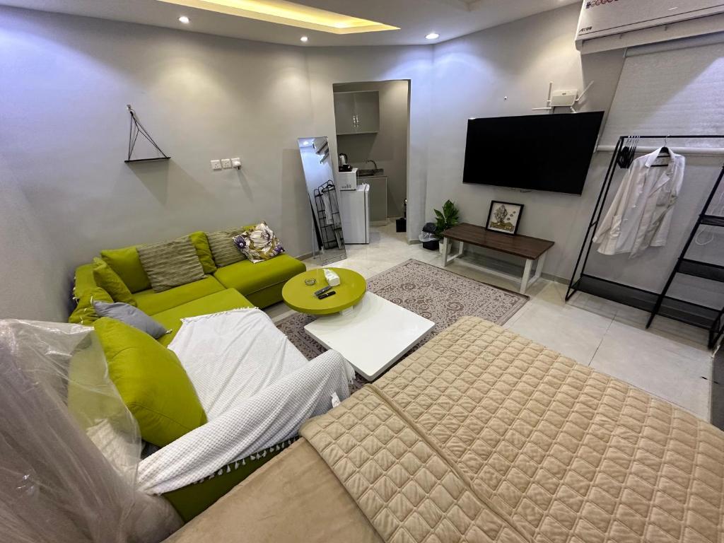 Apartment SelfCheck In Studio Alaqiq, Riyadh, Saudi Arabia