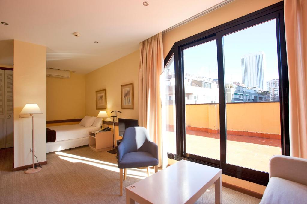 Espahotel Plaza Basílica - Resim 35