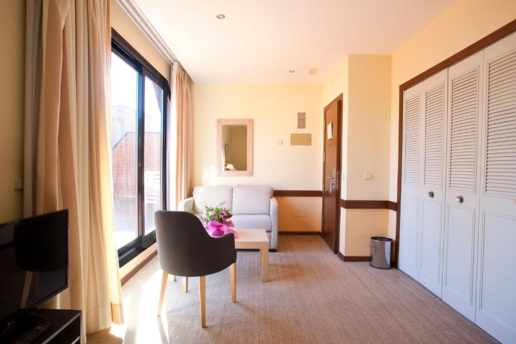 Espahotel Plaza Basílica - Resim 36