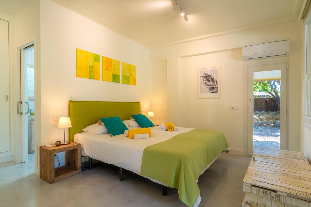Postel nebo postele na pokoji v ubytování Villa SON FORTEZA by Mallorca Villa Selection