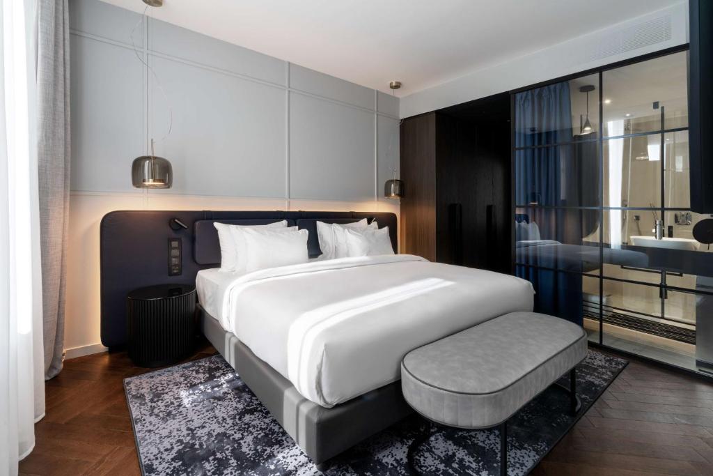 Radisson Collection Hotel, Santa Sofia Milan - Resim 40