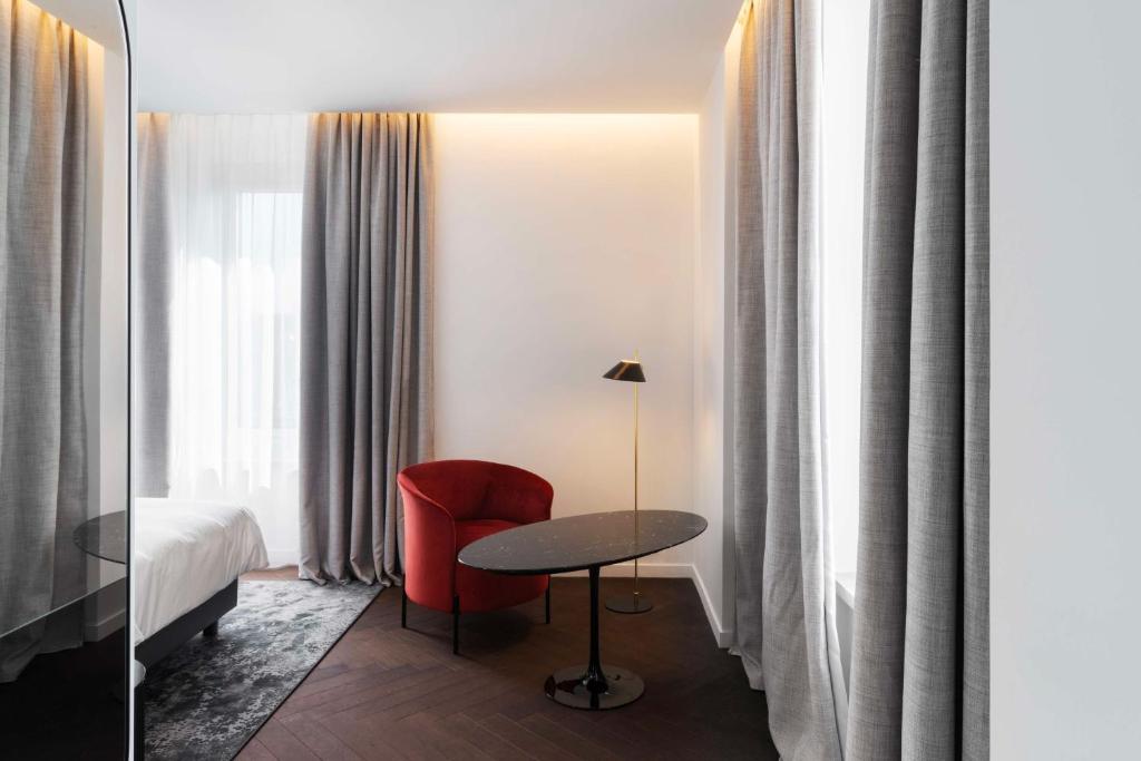 Posezení v ubytování Radisson Collection Hotel, Santa Sofia Milan