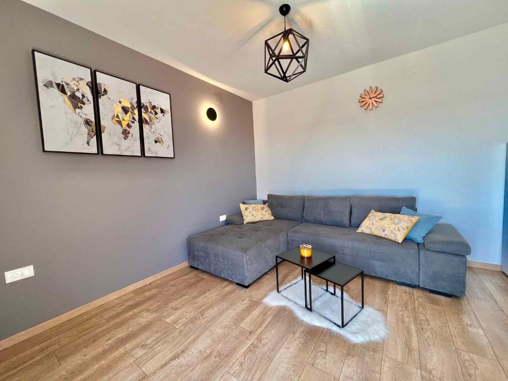 Posedenie v ubytovaní Apartment in Jadranovo 43364