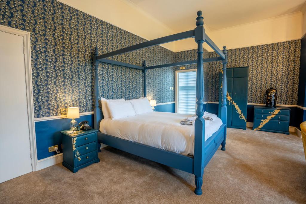 Broome Park Hotel - 