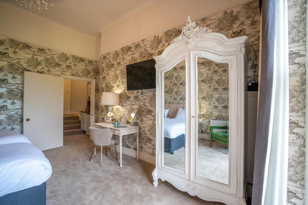Broome Park Hotel - Mansion Deluxe Twin