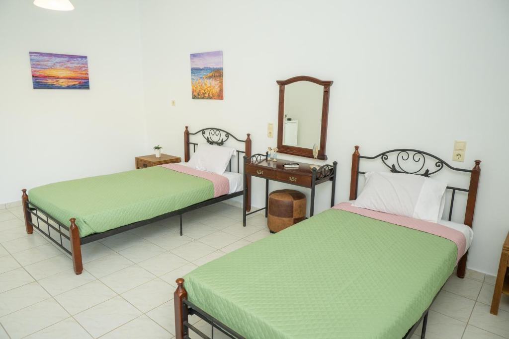 Postel nebo postele na pokoji v ubytování Almy Beach Hotel
