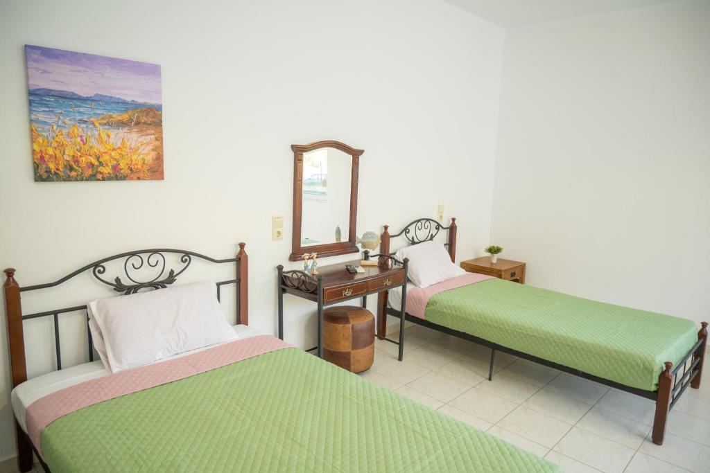 Postel nebo postele na pokoji v ubytování Almy Beach Hotel