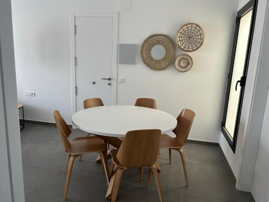 Fotografia z galérie ubytovania El Centre, 3 habitacions, 2 banys i cuina v destinácii L'Escala