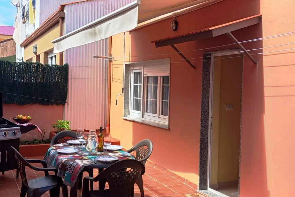 Zdjęcie z galerii obiektu Casa María con jardín, aparcamiento y vistas al mar w mieście Fisterra