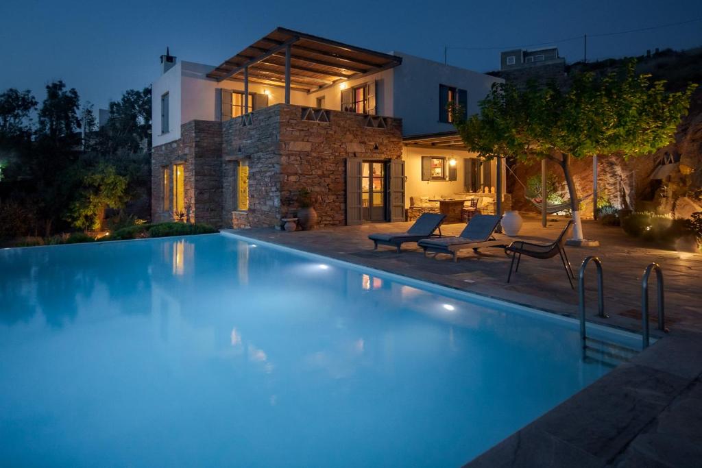 The swimming pool at or close to Kea Boho Luxury with Pool & Stunning Views