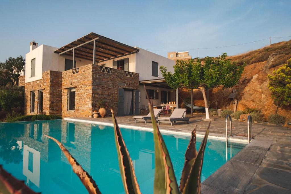 The swimming pool at or close to Kea Boho Luxury with Pool & Stunning Views