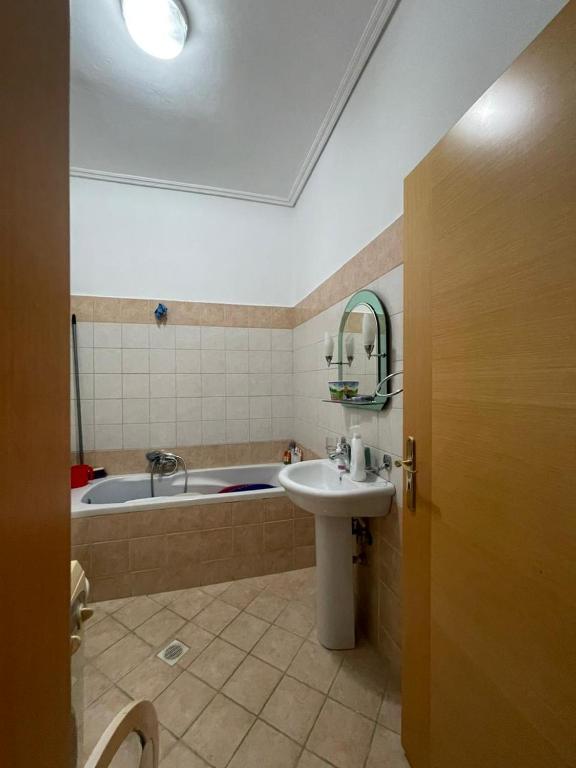 Denisi Apartment - Image 3