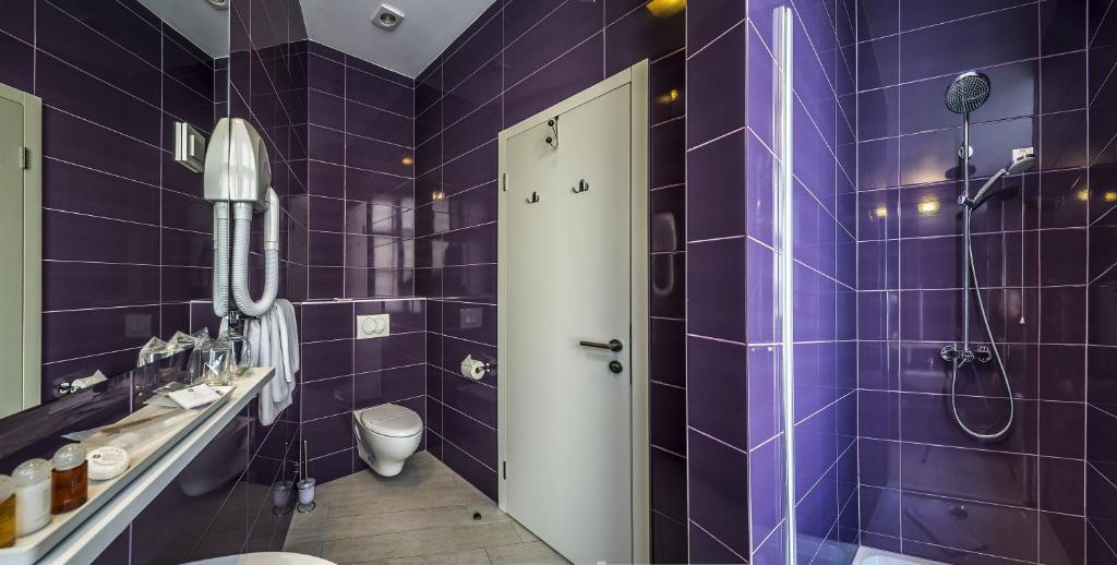 Koupelna v ubytování Art Hotel Like