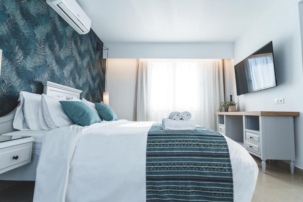 Zeus Village Resort - Adults Only - Superior Apartment With Jacuzzi