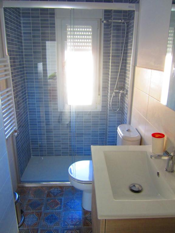 Koupelna v ubytování Loló Vivienda de uso Turístico 09-27