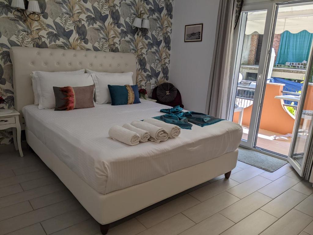 Nafsika Apartments - 9