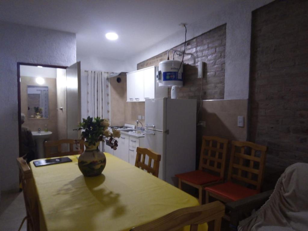 Prostor za ručavanje u apartmanu