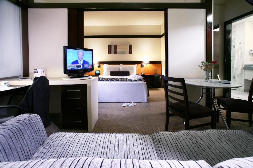  Quality Suites Alphaville