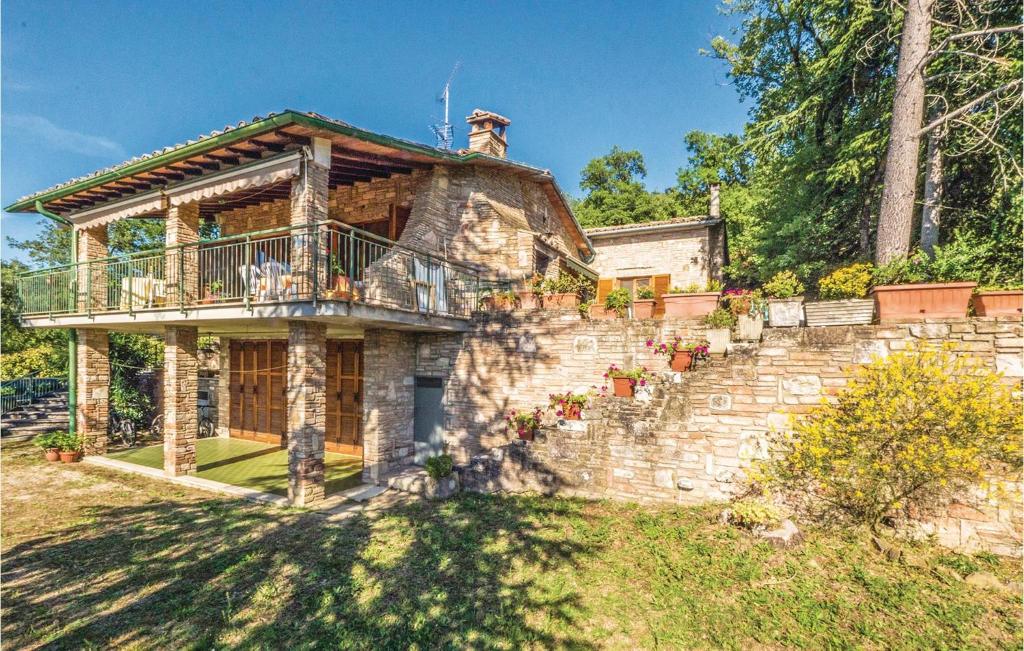 Budova, v ktorej sa dovolenkový dom nachádza