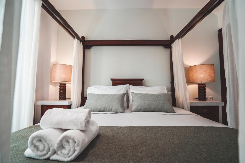 Zeus Village Resort - Adults Only - Luxury Maisonette With Private Pool