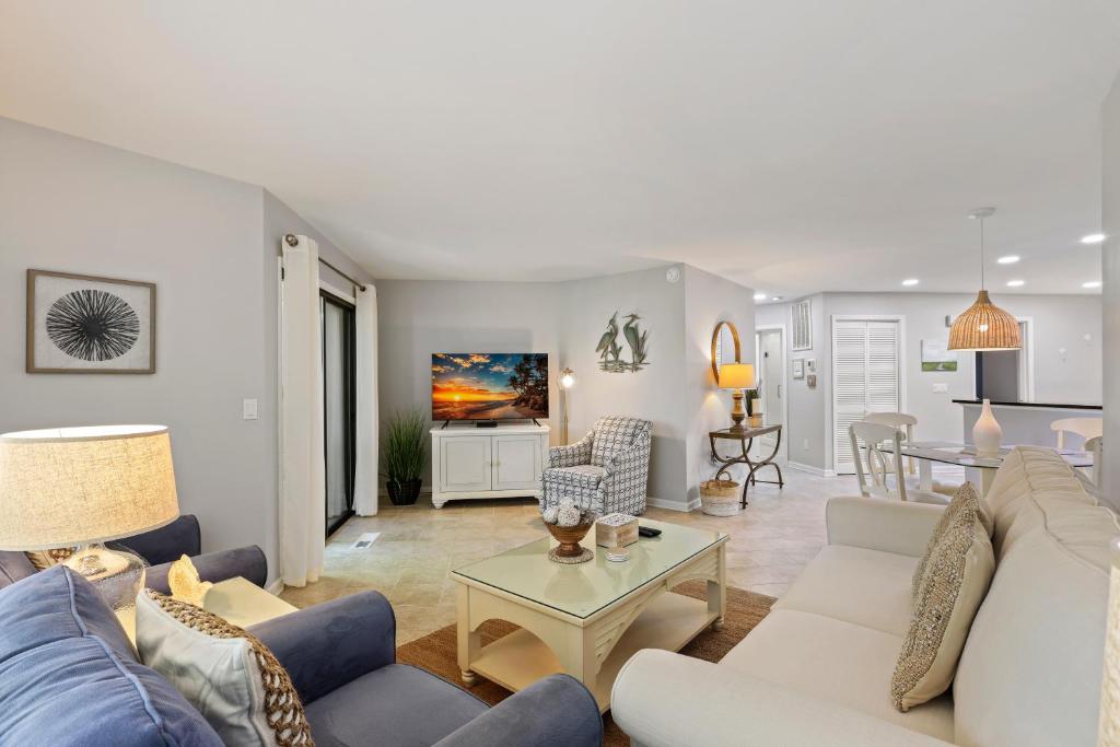 183 Colonnade Club Shipyard Golf View, Hilton Head Island (updated