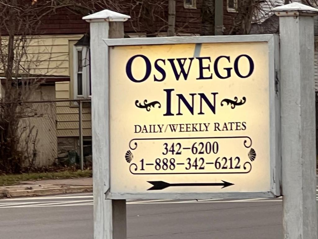 Oswego Inn - Housity