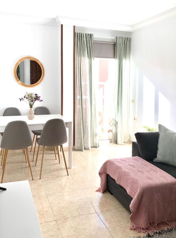 Posezení v ubytování Confortable apartamento en pueblo costero