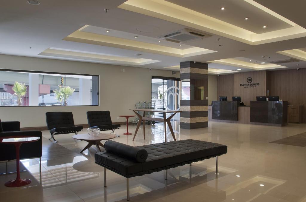 Master Express Dom Pedro II - Aeroporto  Master Express Dom Pedro II - Aeroporto