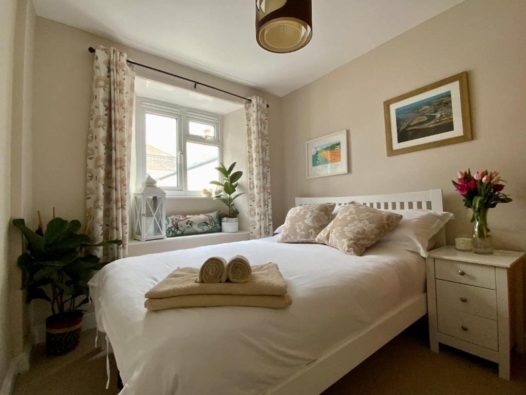 Gallery image of Buoy Cottage - Shaldon - Two Minute walk to beach in Shaldon