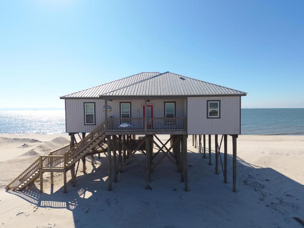 Salty Piece of Land, Dauphin Island (updated prices 2024)