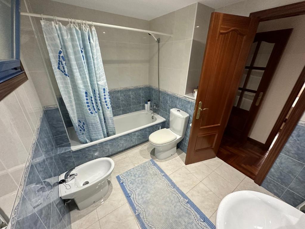 Łazienka w obiekcie Apartamento Salgueirón