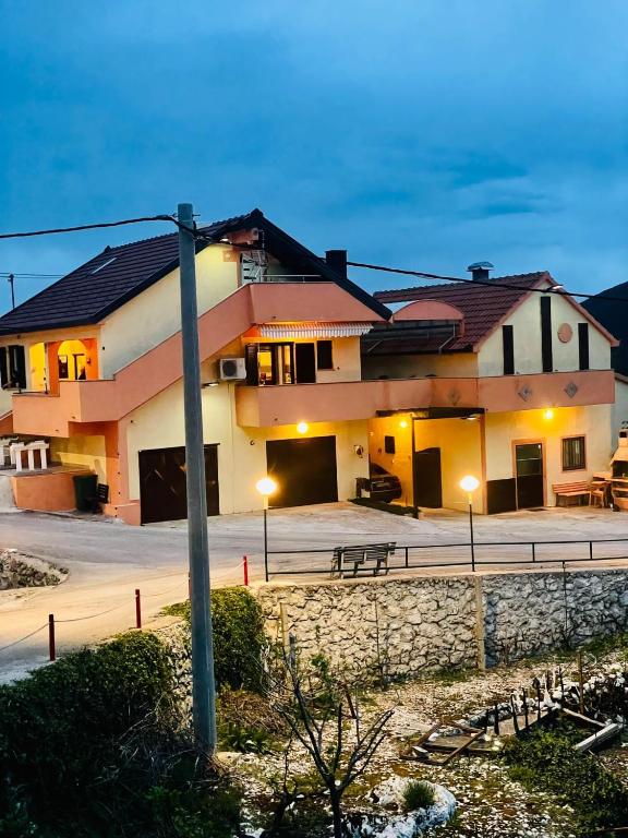 Family friendly house with a swimming pool Mijaca, Zagora - 21267