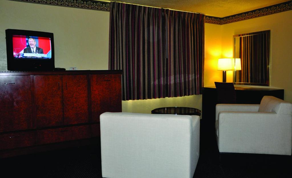 Travelers Inn Manteca - Habitación Familiar