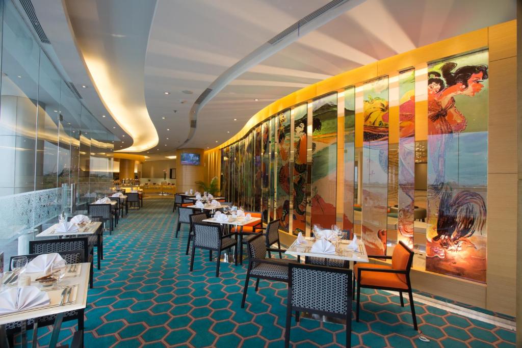 Restoran atau tempat lain untuk makan di Hotel Ciputra Cibubur managed by Swiss-Belhotel International
