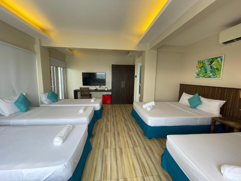 Brisa Marina Beach Resort powered by Cocotel - Superior Family Room