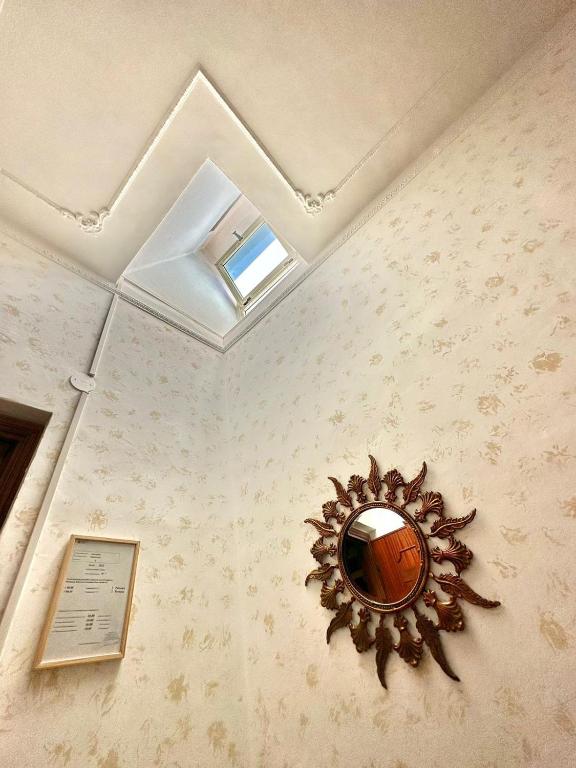 PENSIONE ITALIA - Camera Singola Standard Con Bagno In Comune