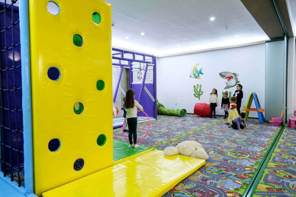 Dětský klub v ubytování Hotel & MedSpa Siret