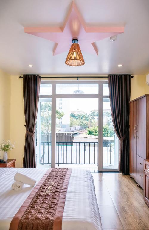 Orchid Riverside Villa - 4