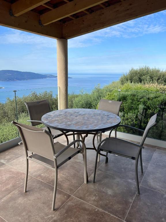 Fotografie z fotogalerie ubytování Villa Capriona v destinaci Olmeto