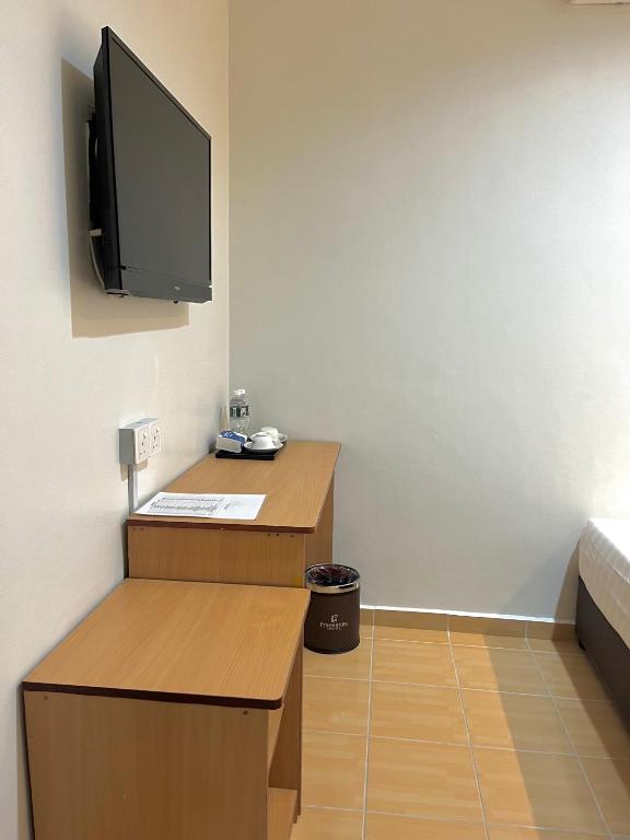 Hotel Premier Inn (Prima Square) - 标准特大号床间