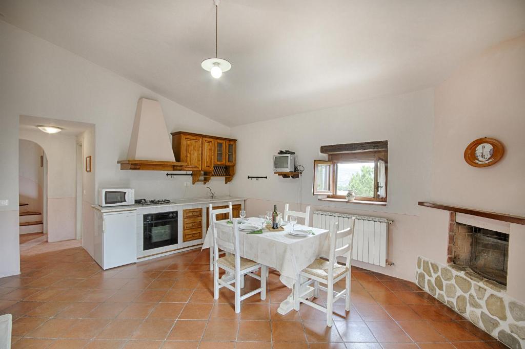 Borgo Romena - Apartamento De Dos Dormitorios