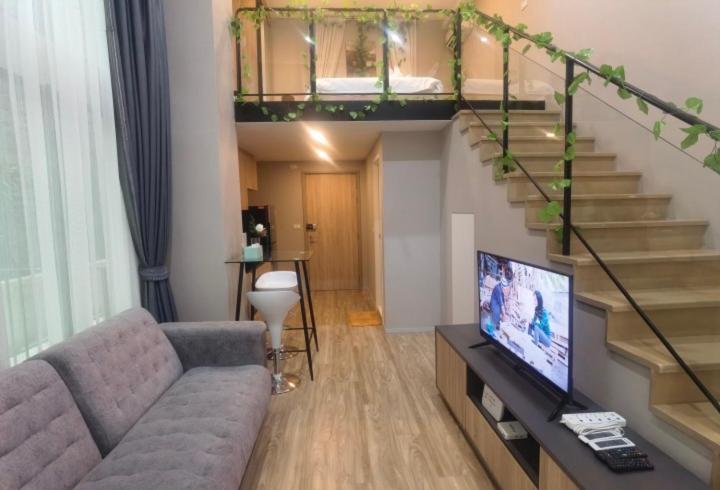 Blossom Sathorn Hospitality （曼谷高端酒店公寓） - 