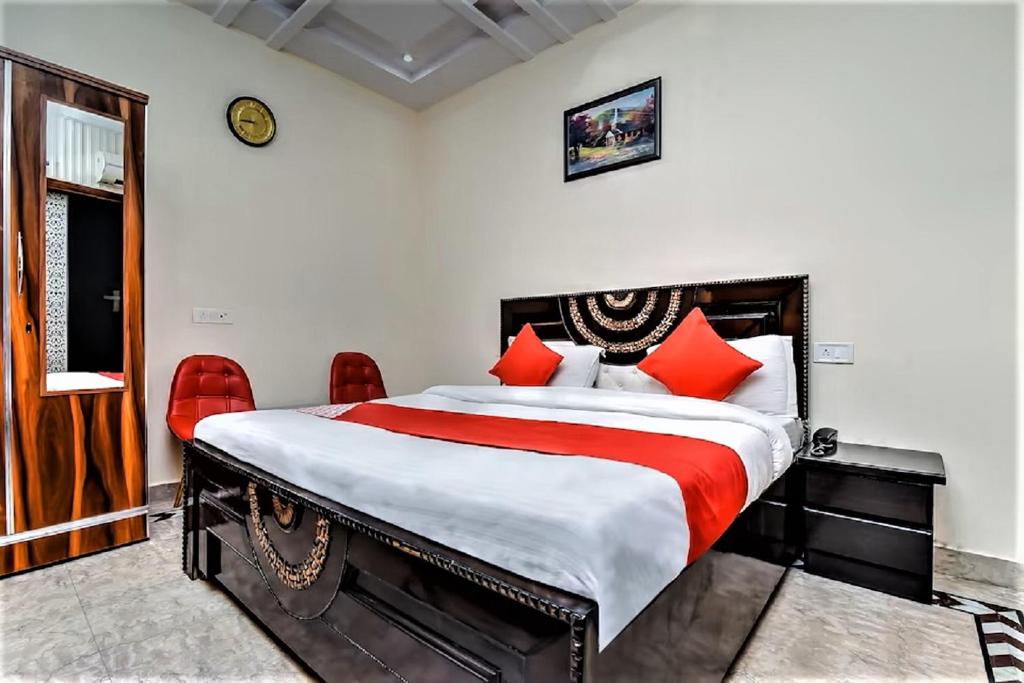 Florence Residency & Riviera Inn - 豪华王室