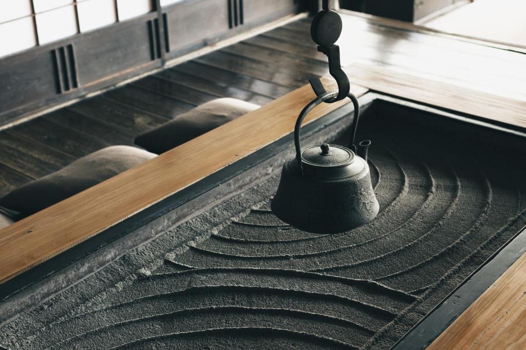 Fotografie z fotogalerie ubytování 一棟貸しの古民家 燕と土と v destinaci Tokimata