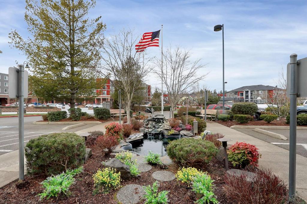 Zahrada ubytování Best Western Liberty Inn DuPont JBLM